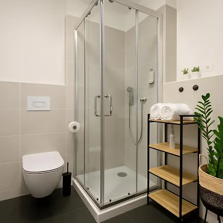 Nook I Airport * Bratysława